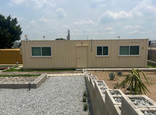 Container Glamping in Pueblito