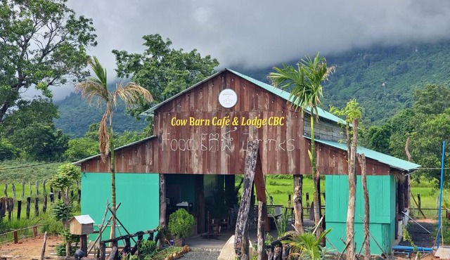Cow Barn Cafe and Lodge Preah Vihear