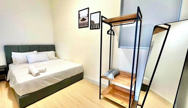 Cozy 2-bedroom apartment in peaceful Kuala Lumpur with AC