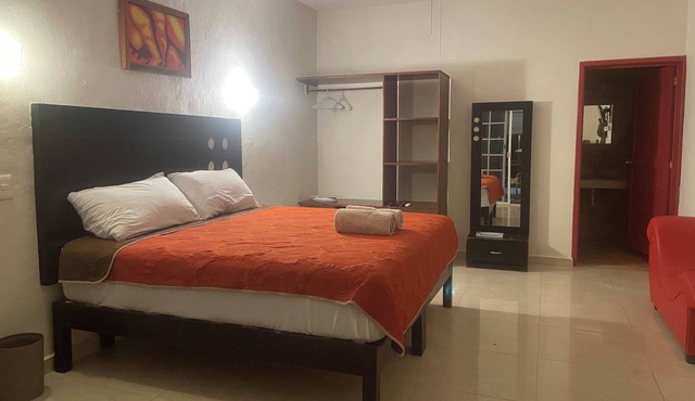 Cozy apartment in charming Holbox with AC, WiFi cuarto en planta baja