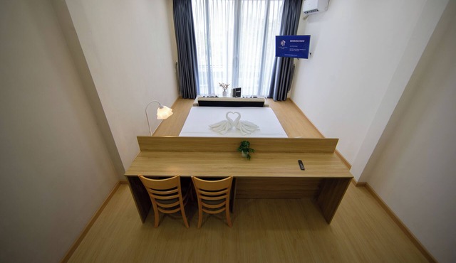 Cozy, Clean, Quiet, budget, 10 mins from the airport
