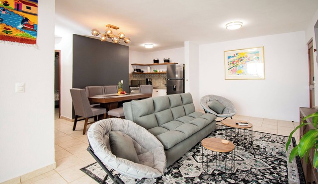 Cozy Condo in Downtown Cabo/walkable+pool