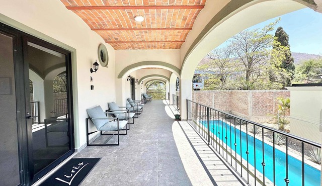 Cozy Studio Suite with Outdoor Salt Water Pool