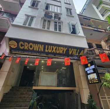 Crown Luxury Hotel