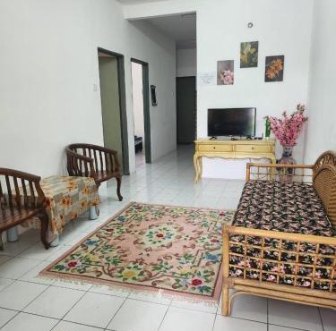 D'Haja 37 KLIA Sepang with 2 AC & Free Wi-Fi