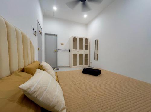 D'Marina Resident By AHM Home
