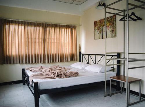 Dahe GUESTHOUSE
