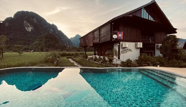 Dalasone Pool Villas