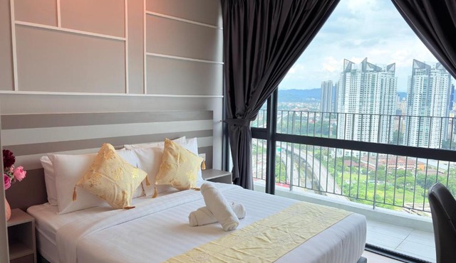 Datum Jelatek Premium Suites