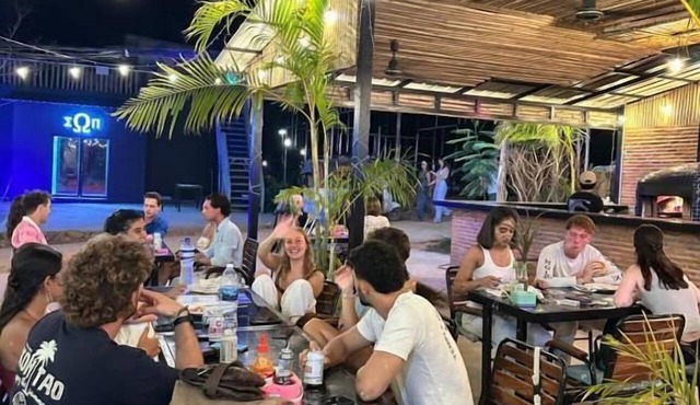 David's Hostel & Restaurant
