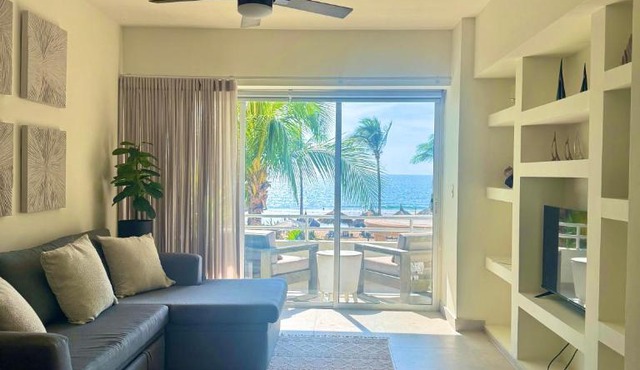 Departamento a pie de playa, vista al Mar, Cerritos, Mazatlan
