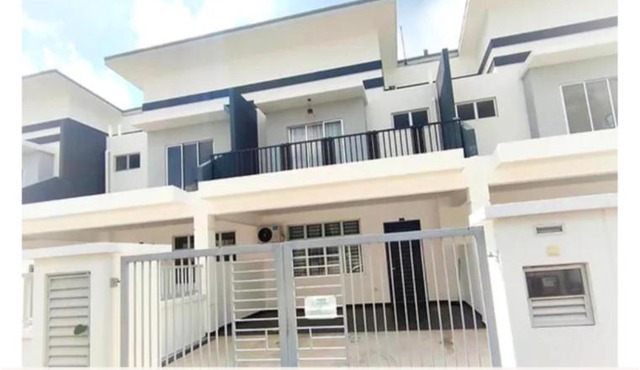 Desaru Homestay Red