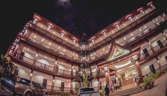 Dongsay Hotel Thakhek