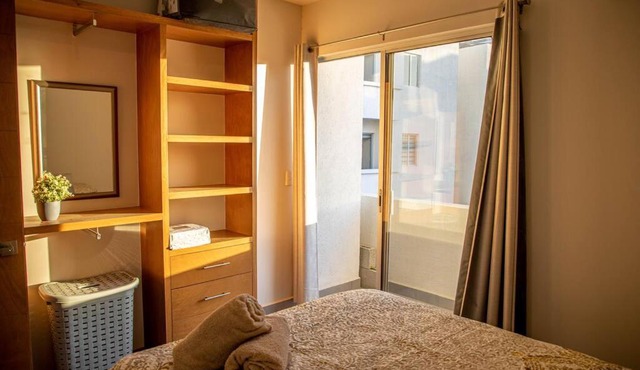 Downtown Beach Condo w/Pool