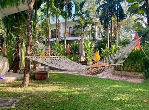 Duplex, 1BR Loft, King Bed, Pool, Garden, Sony Soundbar