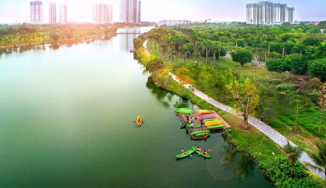 Ecopark 3-Bedroom Luxury Apt with Panoramic view