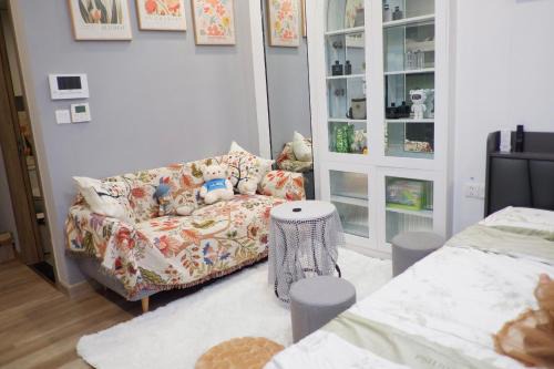 Ecopark Homestay - Căn hộ studio, 1 ngủ, 2 ngủ, 3 ngủ - Bể bơi, phòng gym, tắm khoáng Onsen