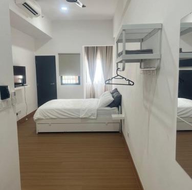 Edusentral Service Residence, Setia Alam