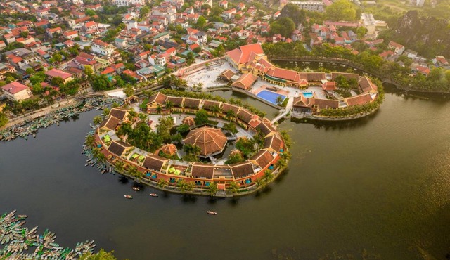 Emeralda Resort Tam Cốc