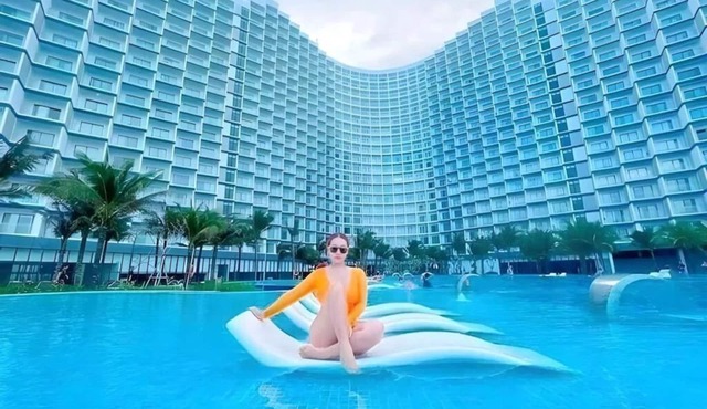 EMS HOUSE Sea View Apartment - The Arena Cam Ranh