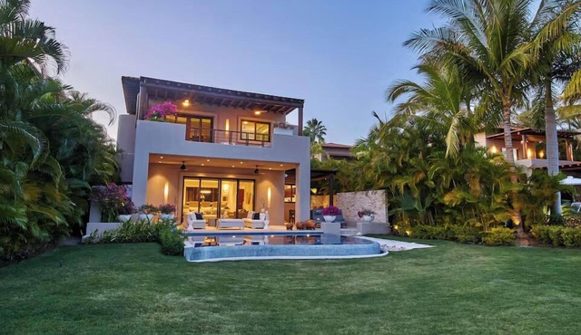 Encanto 7 | Oceanfront Punta Mita Villa for the Family by VRMEX.homes in Punta Mita