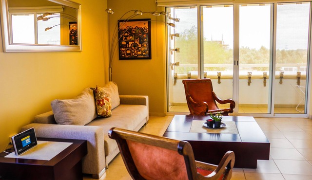 Enjoy spring in Los Cabos! Great location beach and town at your footsteps!