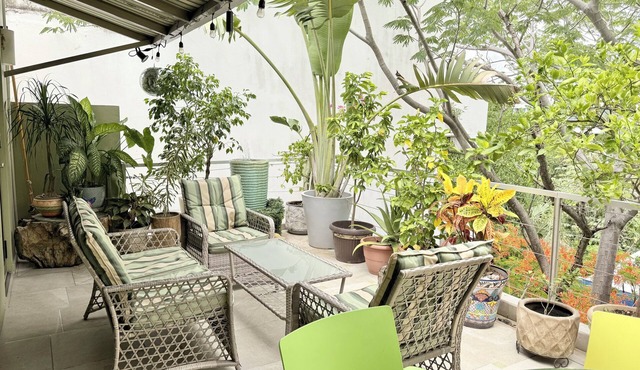 Entire Charming condo unit in the heart of Playa Del Carmen