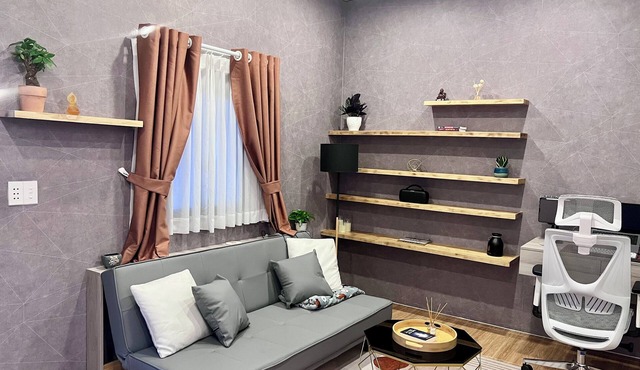 Entire Private Modern Thatch 1-bedroom cottage in Bến Tre with WiFi, AC,Bikes