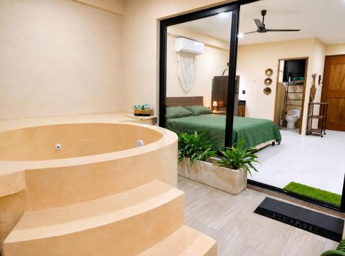 Estudio con jacuzzi privado