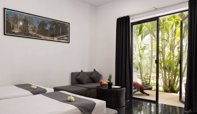 Executive Villa with Private Pool 6-8guests