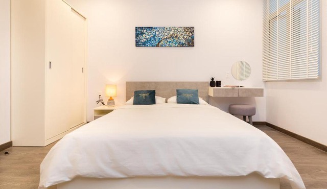 F-Hotel & Apartment