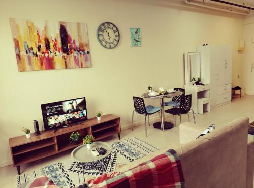 F2-18-03 Castle Suites Tamarind WiFi Netflix FreeParking