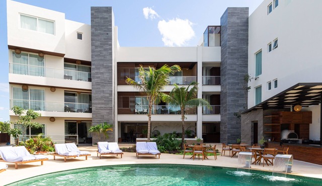 Fabulous Jungle Apartment Garden Pool 201A