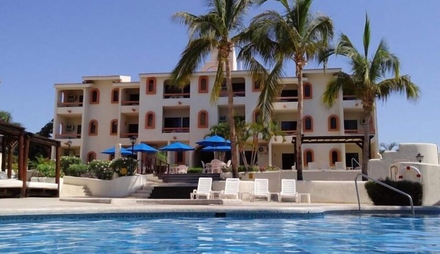 Fabulous Suite with Outdoor Pool