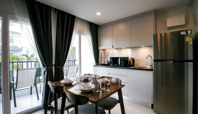 Family 2bdrm w/Kichen, High speed Wi-Fi, balcony