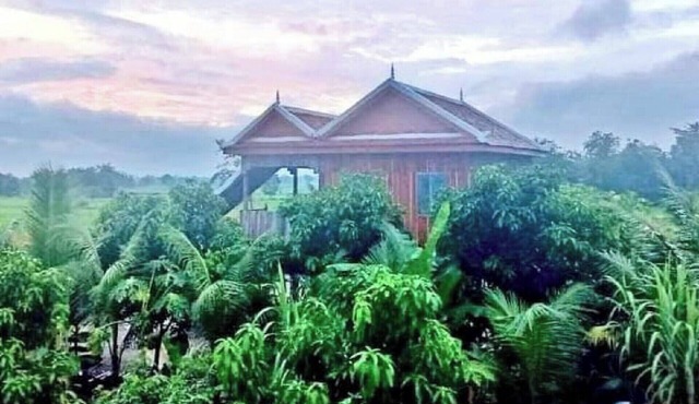 Family Batcave Homestay