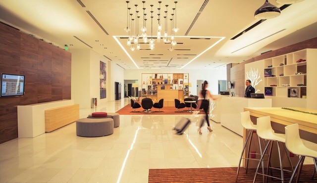 Fiesta Inn Plaza Central Aeropuerto