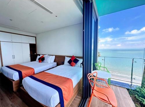 Flamingo Ibiza Hải Tiến Luxury Resort