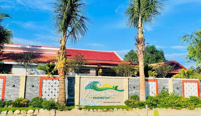 Foam & Sea Farmstay Hoi An