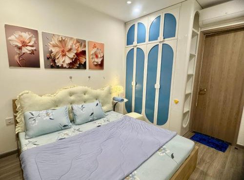 Fully Furnish Budget Friendly 2 Bedroom Apartment, Beverly Solari, 5 mins walk to Vincome Mega Mall, Vinhome Grand Park