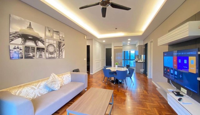 Genting Vista Superior 4BR & 4Baths Suite, Up to15 Pax, Bathtub, Coway Dispenser, 65'SmartTV, 2 Private Parking