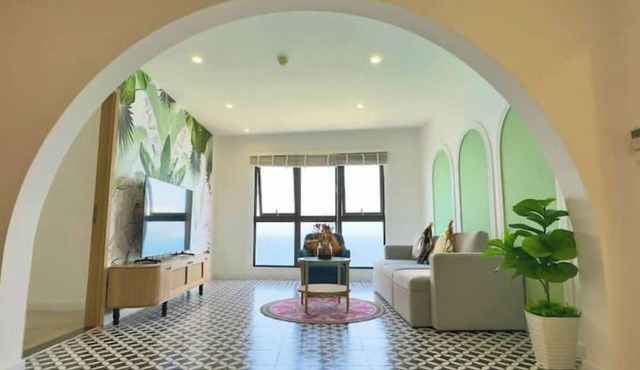 GOLD COAST 5 Bedrooms Ocean View
