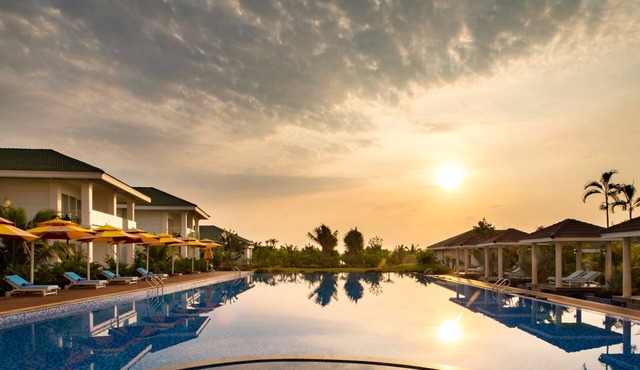 Gold Coast Hotel Resort & Spa