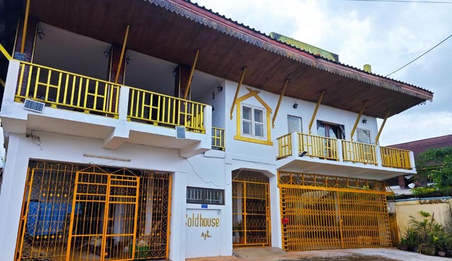 Gold house apartment