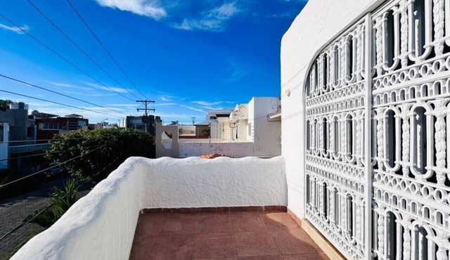 Gran Casa Cerca del Malecón