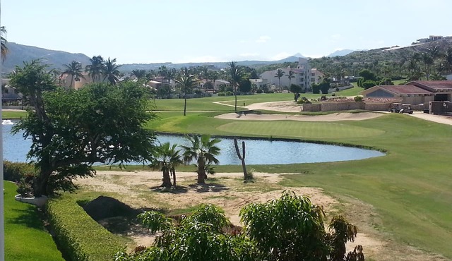 Great Location! Beach access - Golf Course And Mountain Views