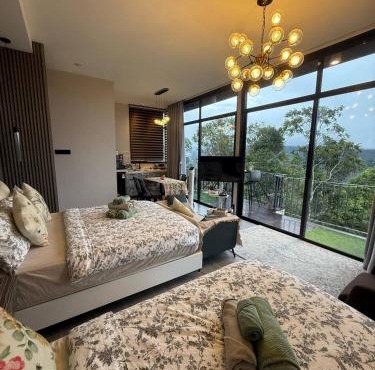 Green Therapy Cottage