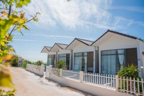 Hương Quỳnh House - Biển vô cực Mỹ Hoà