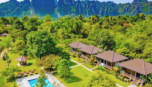 H&V Bungalow Vangvieng