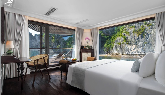 Halong Lyra Grandeur Cruise